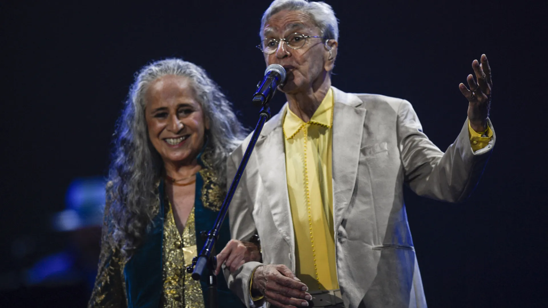 
                    Irmãos Caetano e Bethânia vencem Grammy de Melhor Álbum de Música Global
                