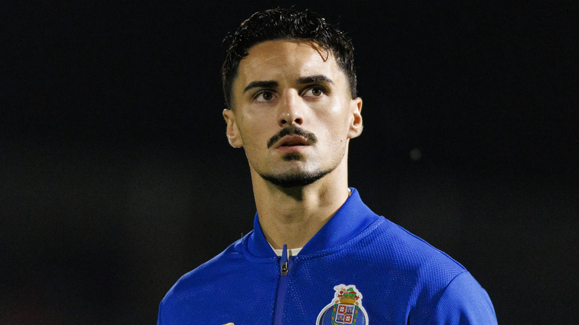 
                    EM DIRETO: Faltam menos de 1 hora para o fecho do mercado
                