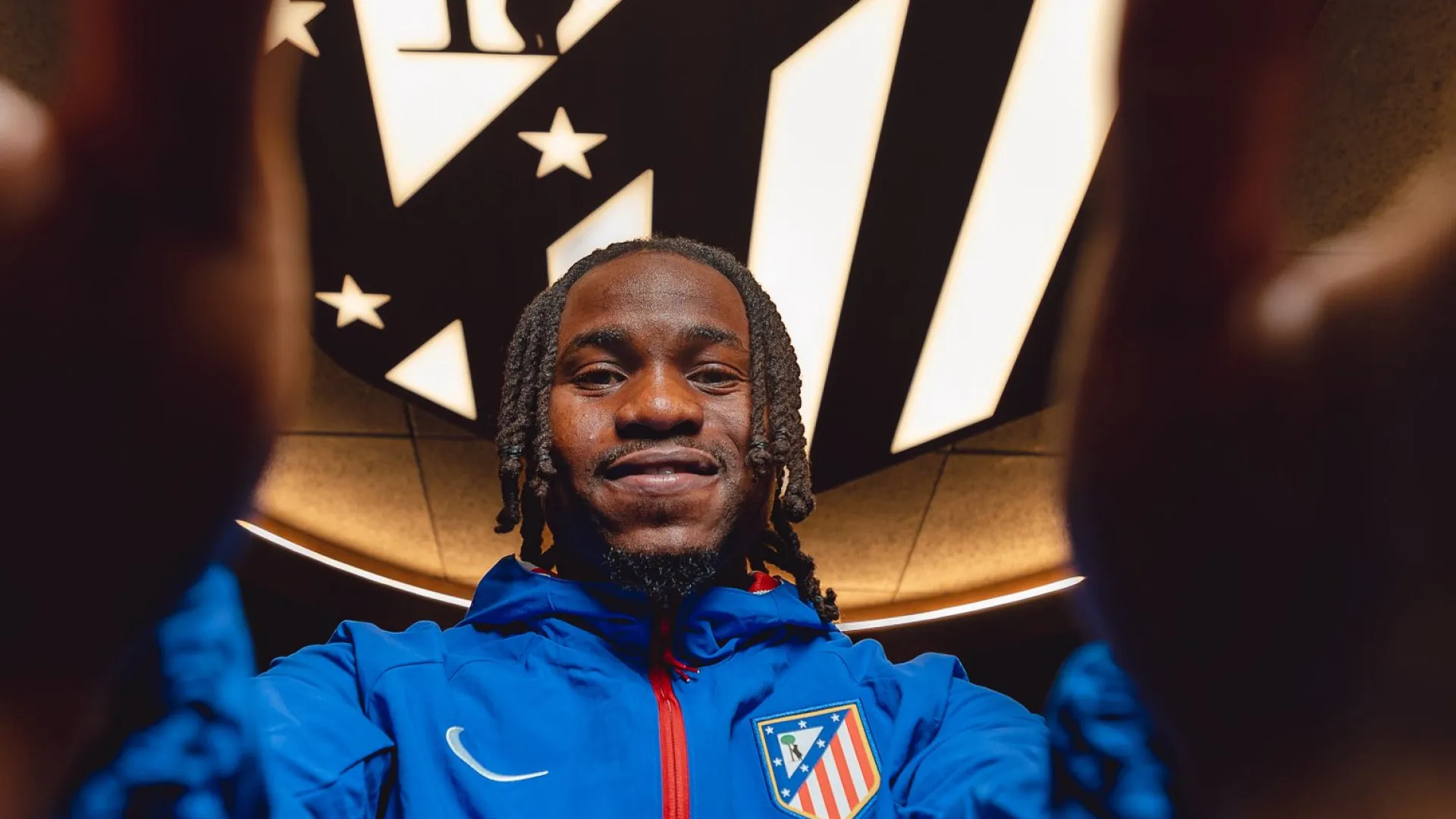 
                    Oficial: Ademola Lookman troca a Atalanta pelo Atlético de Madrid
                