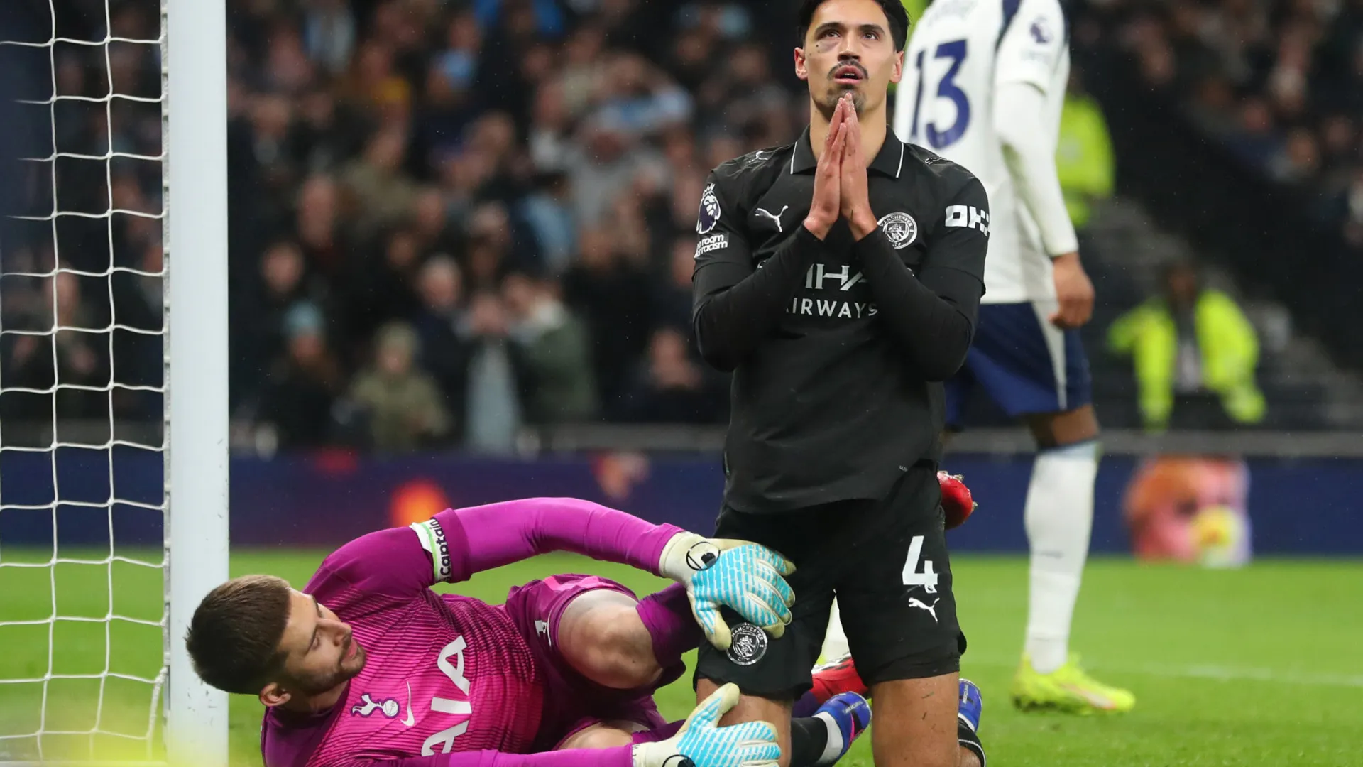 
                    City tropeça em Londres, NES desperdiça vantagem e Arsenal segue líder
                