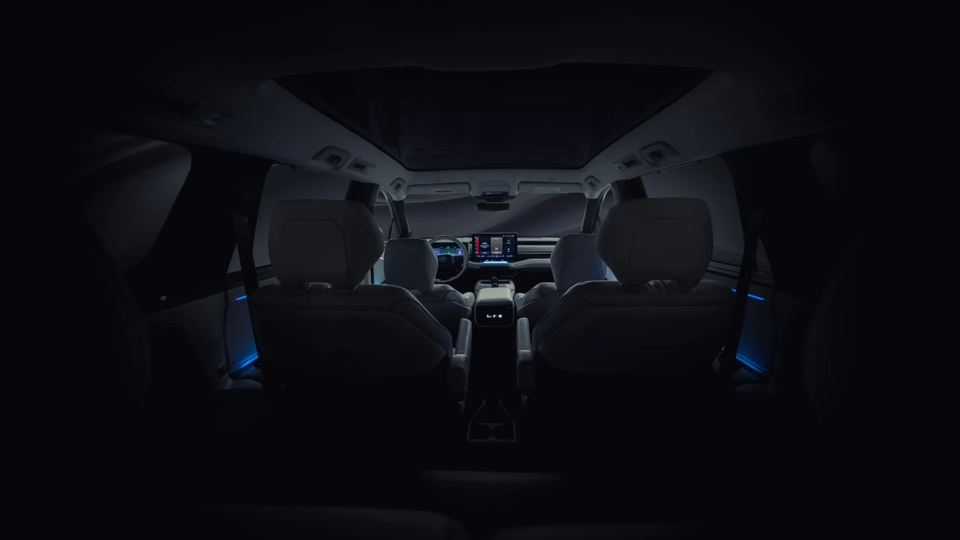 
                    Toyota vai lançar SUV de grandes dimensões para a semana
                