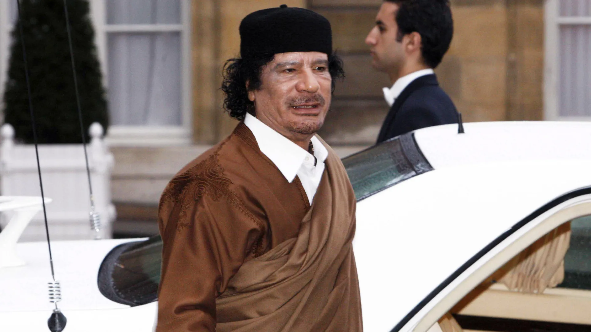 
                    Procuradoria de Tripoli vai investigar morte do filho de Muammar Kadhafi
                