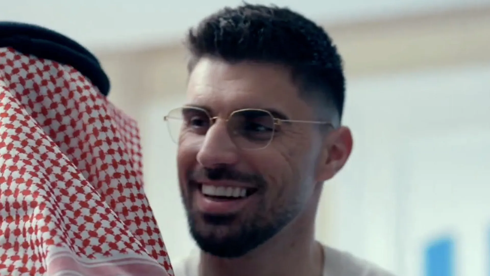 
                    Rúben Neves renova contrato com o Al Hilal e pede... 