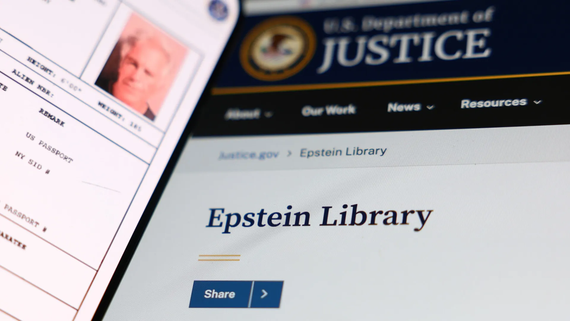 
                    França pondera futuro do presidente do Instituto do Mundo Árabe por laços a Epstein
                