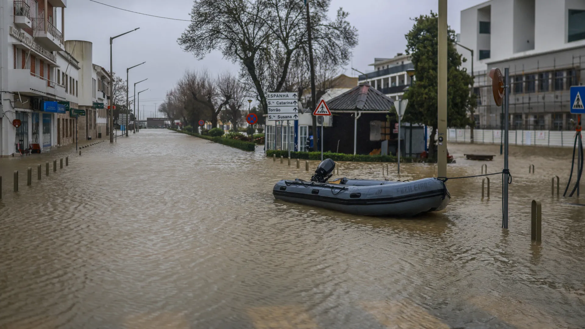 
                    Rio Mondego preocupante mas 