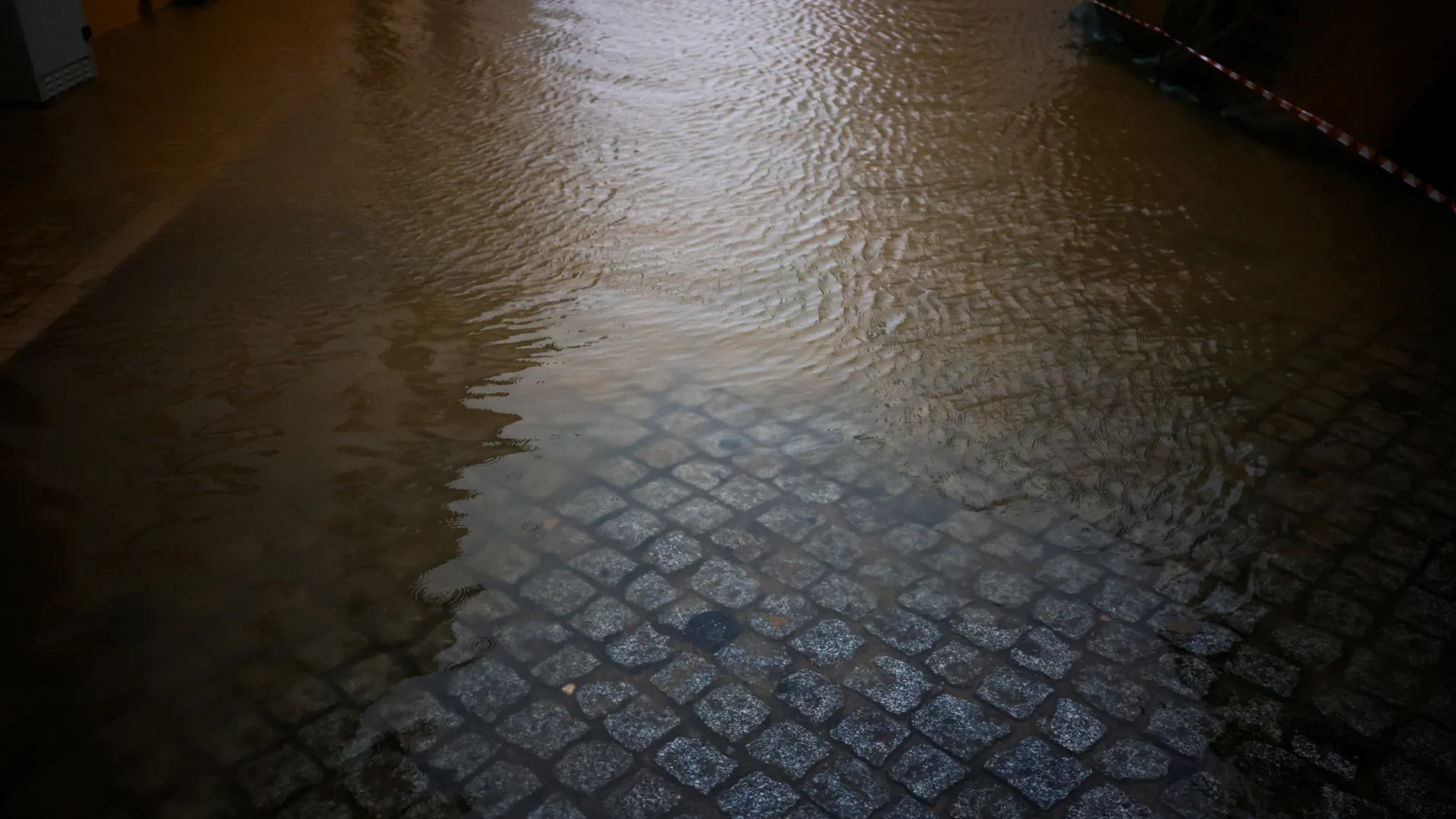 
                    Mealhada com circulação rodoviária interdita em várias estradas e ruas
                