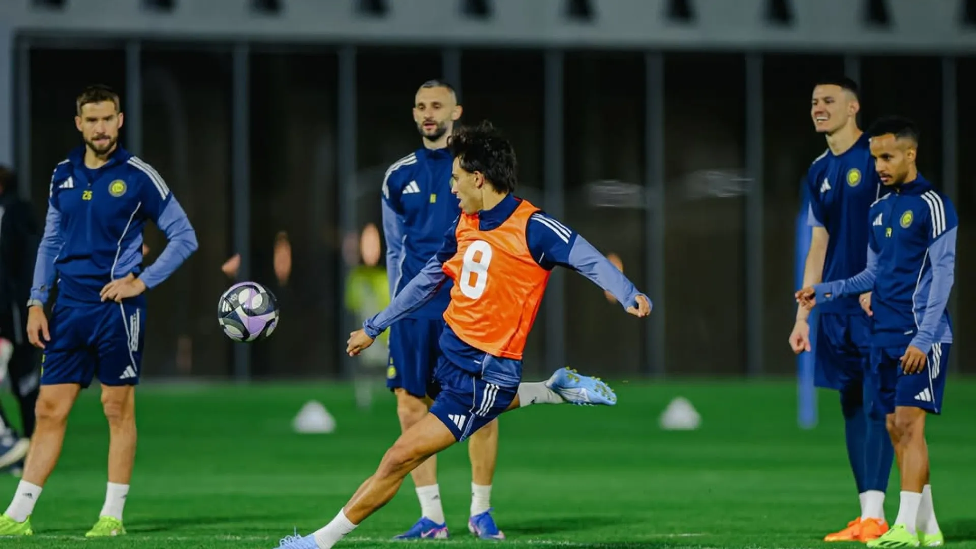 
                    Aniversário não dá folga. Cristiano Ronaldo treinou e resultado foi este
                