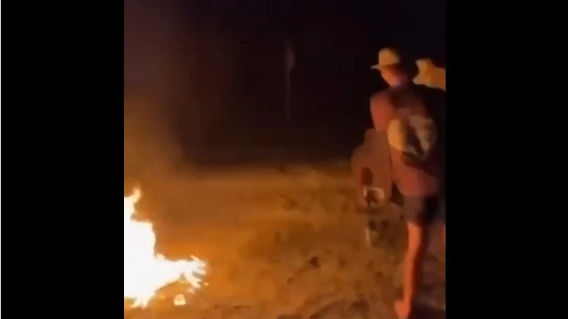 
                    Jovem decide brincar com o fogo e provoca queimaduras a amigo. Foi detido
                