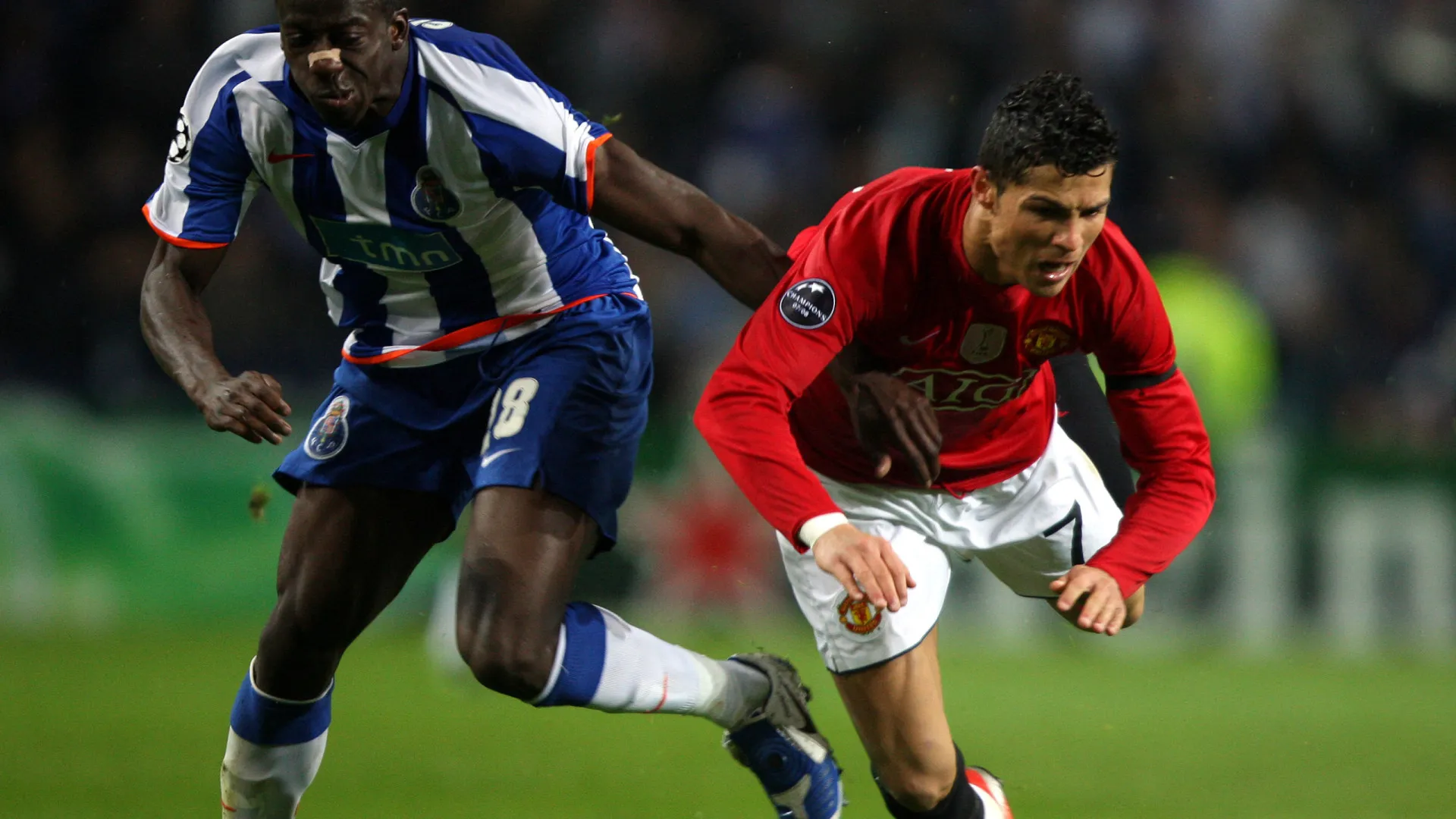 
                    A lotaria que o FC Porto foi buscar ao Sado. O que é feito de Cissokho?
                