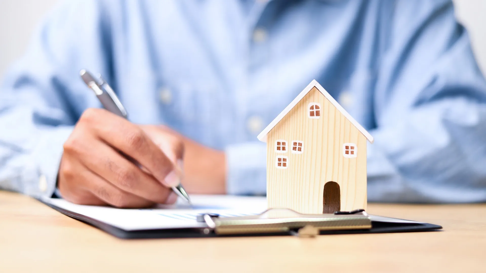 
                    Crédito à habitação: É assim que vai funcionar a moratória (de 3 meses)
                