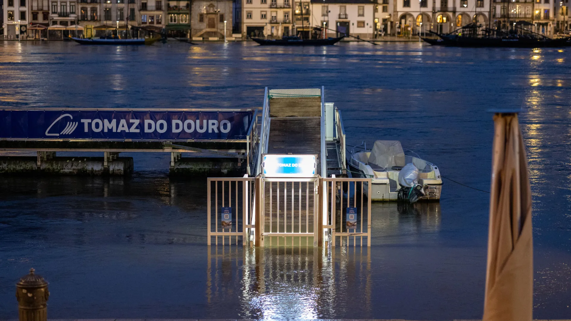 
                    Efeitos da depressão Marta no rio Douro 