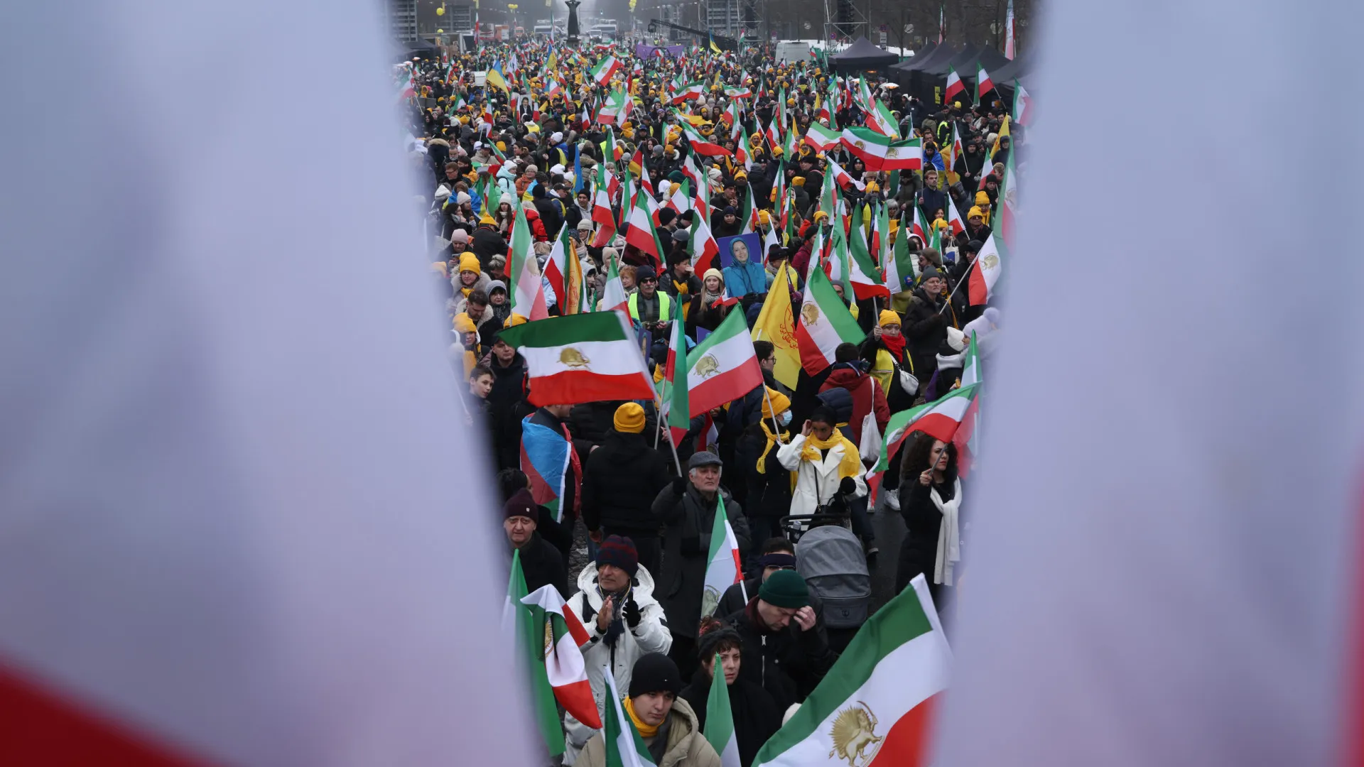 
                    ONG não sabem quando será revelada real dimensão do massacre no Irão
                