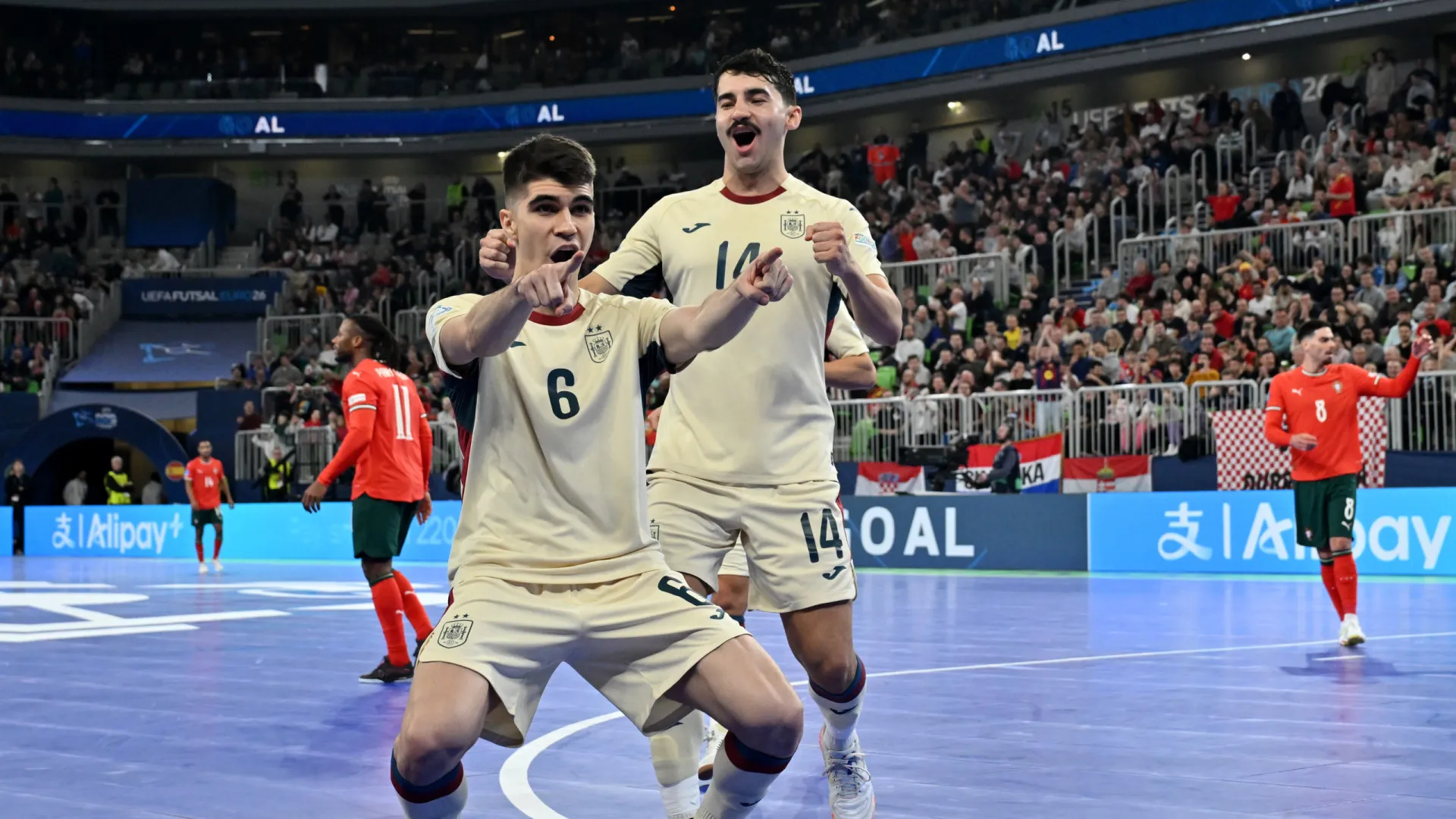 
                    Toni Perez vira pesadelo para Portugal e Espanha conquista título europeu
                