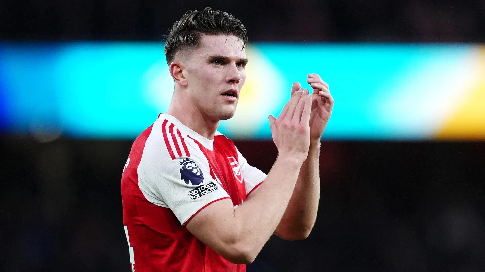 
                    Gyokeres 'explode' na Premier League e Arteta desvenda a palavra mágica
                