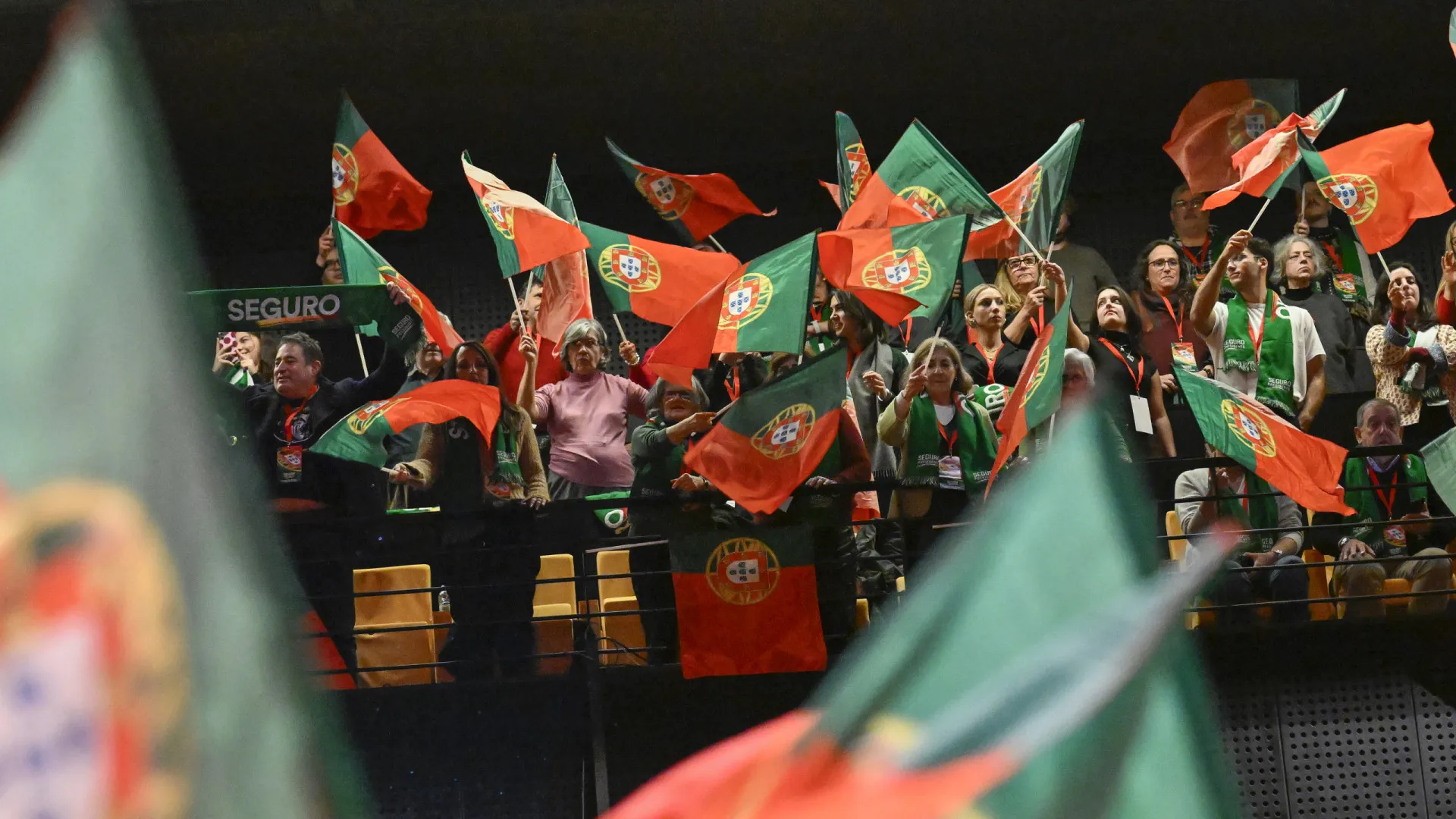 
                    Presidenciais: Os números da vitória de Seguro (e derrota de Ventura)
                