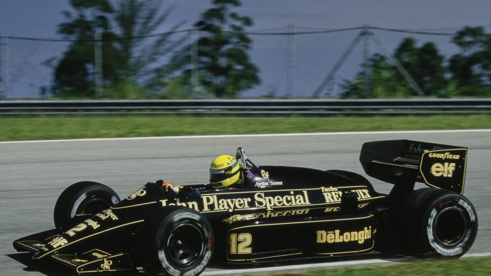 
                    Tem 10 milhões de euros? Lotus com que Senna ganhou corridas vai a leilão
                