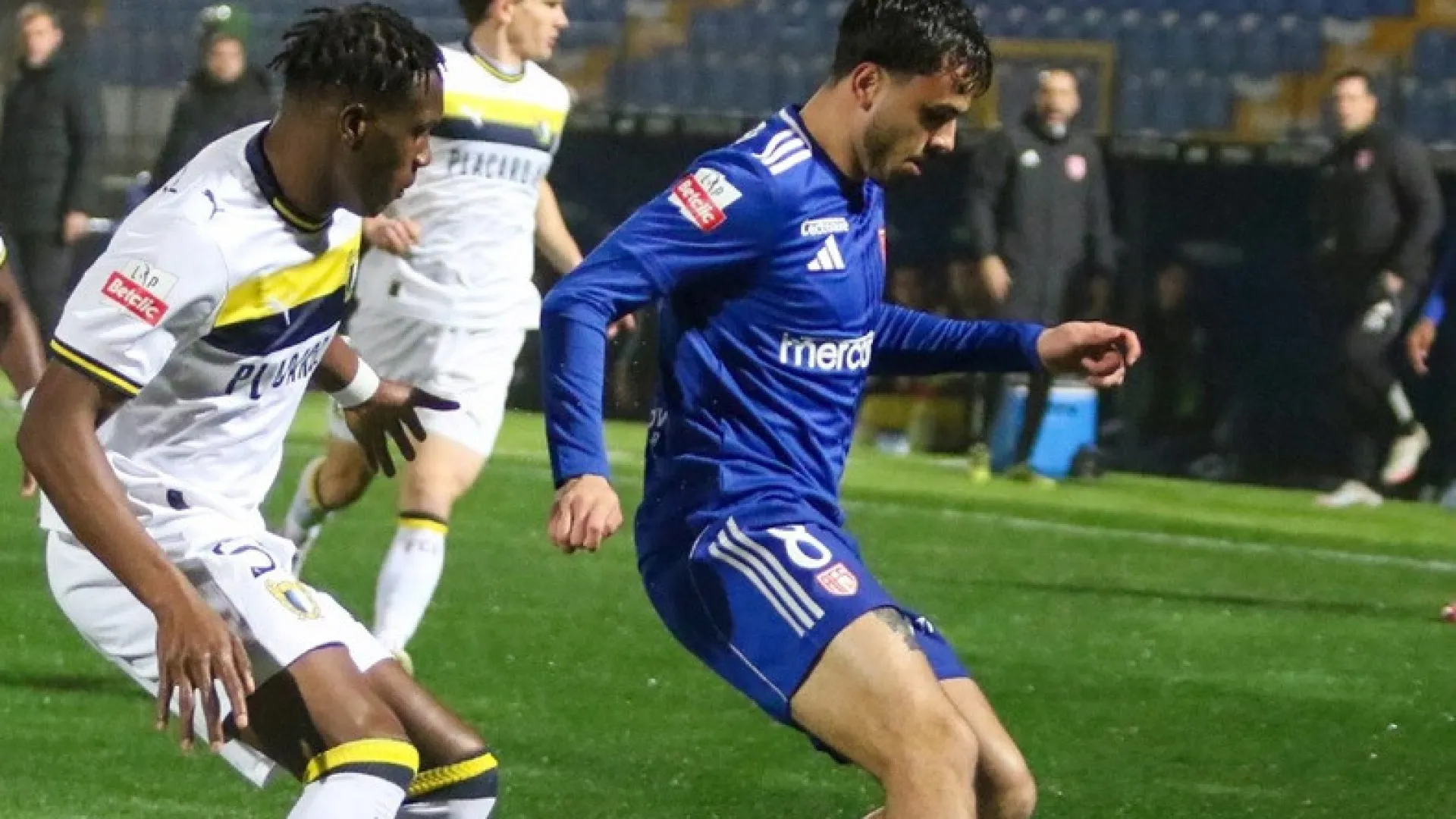 
                    Show de Jojou no Minho ajuda Famalicão e afunda ainda mais o AVS
                