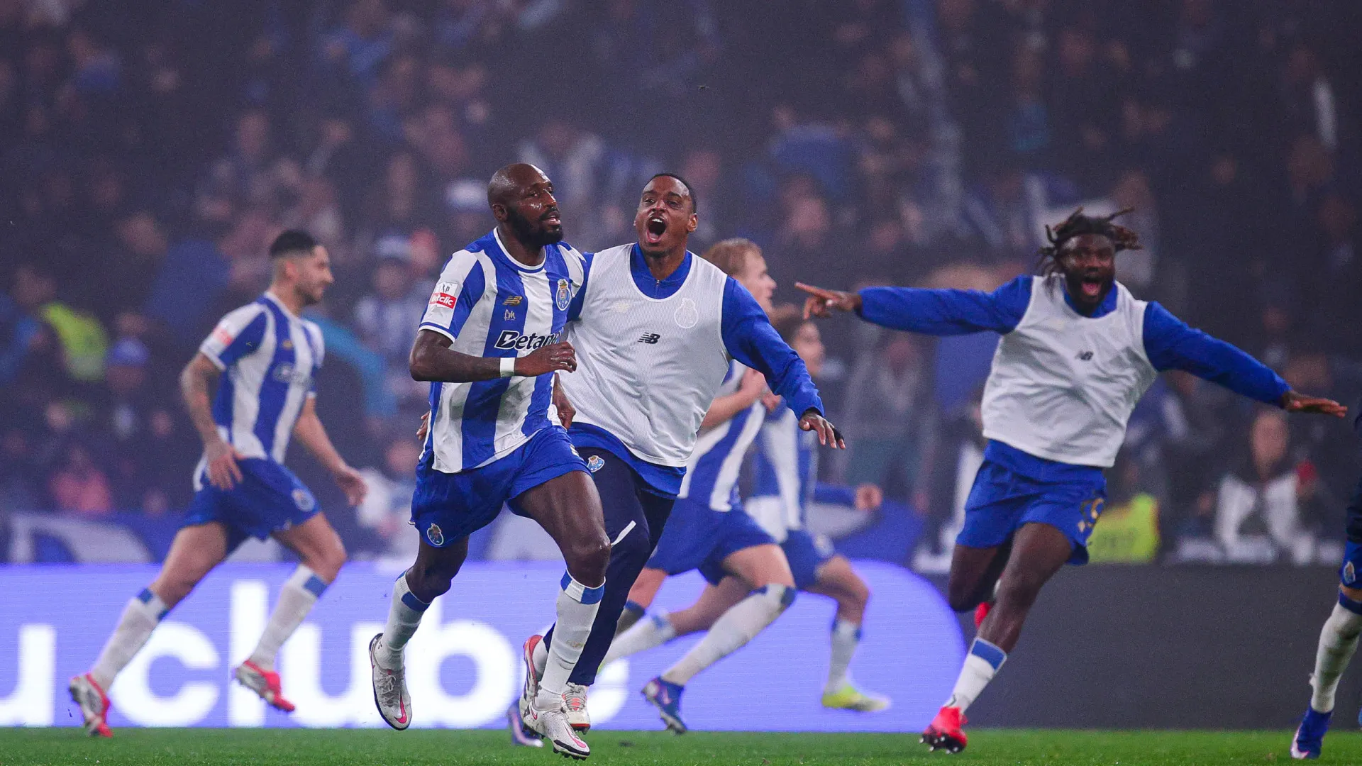 
                    Seko Fofana já faz 'estragos' no FC Porto: 