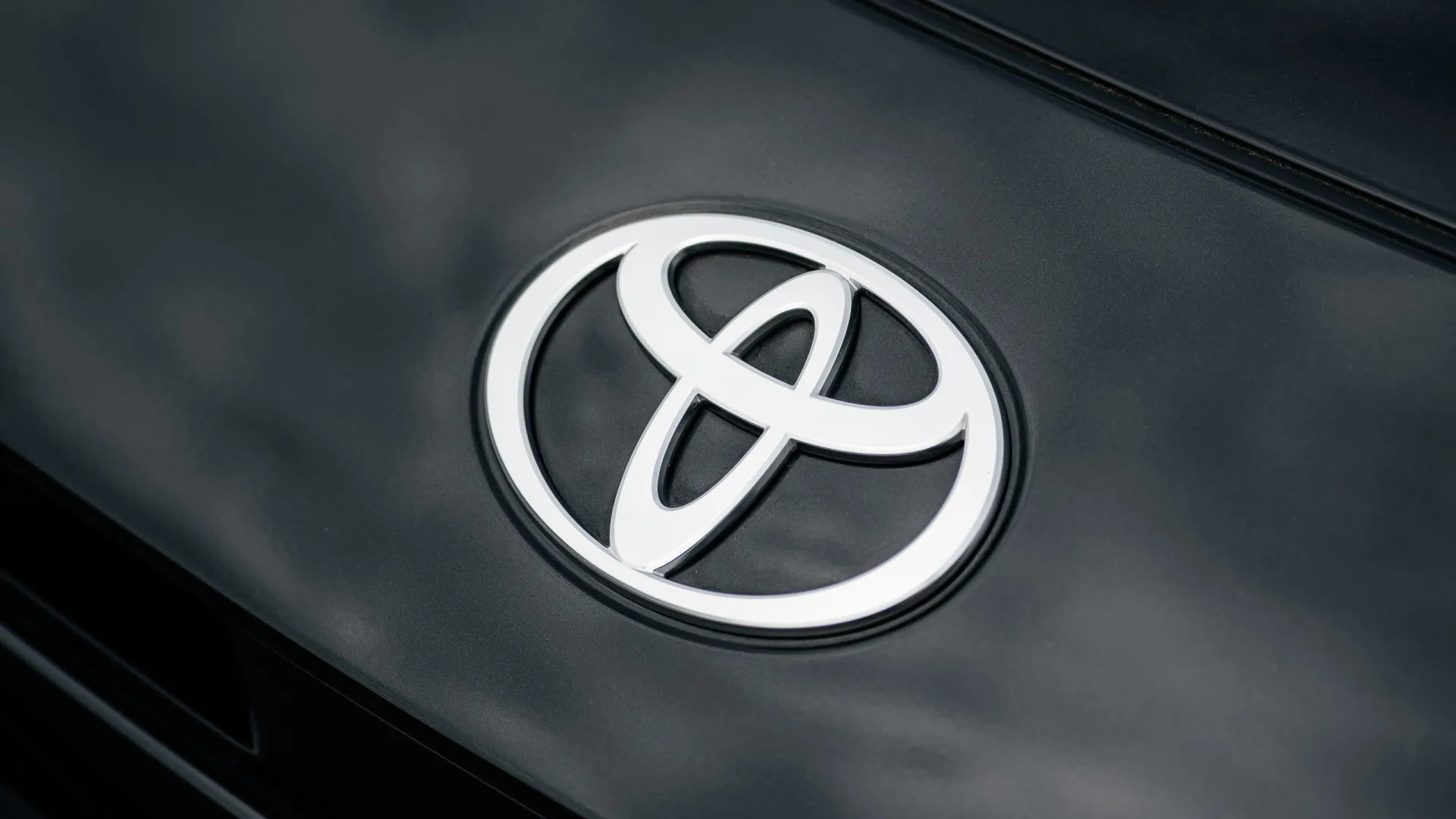 
                    Mudança na gestão da Toyota. Atual CEO justifica decisão
                