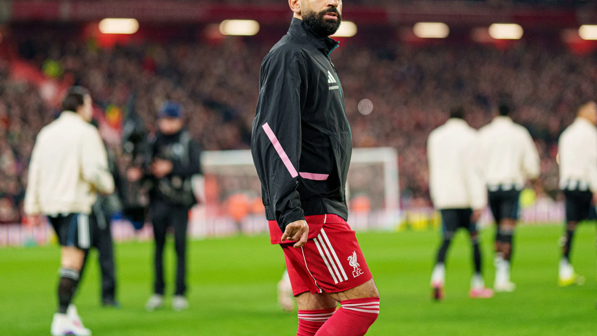 
                    'Bomba' à vista? Salah abre porta à saída e pisca olho a Sérgio Conceição
                