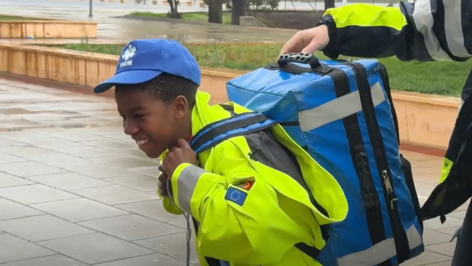 
                    Aos 9 anos, Rodrigo ligou para o INEM e salvou a mãe: 