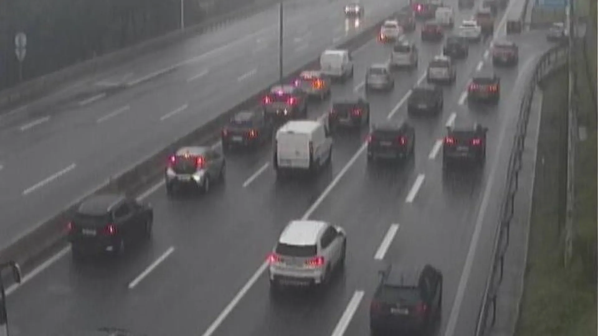 PCP questiona Governo sobre condicionamento da A5 devido a deslizamento