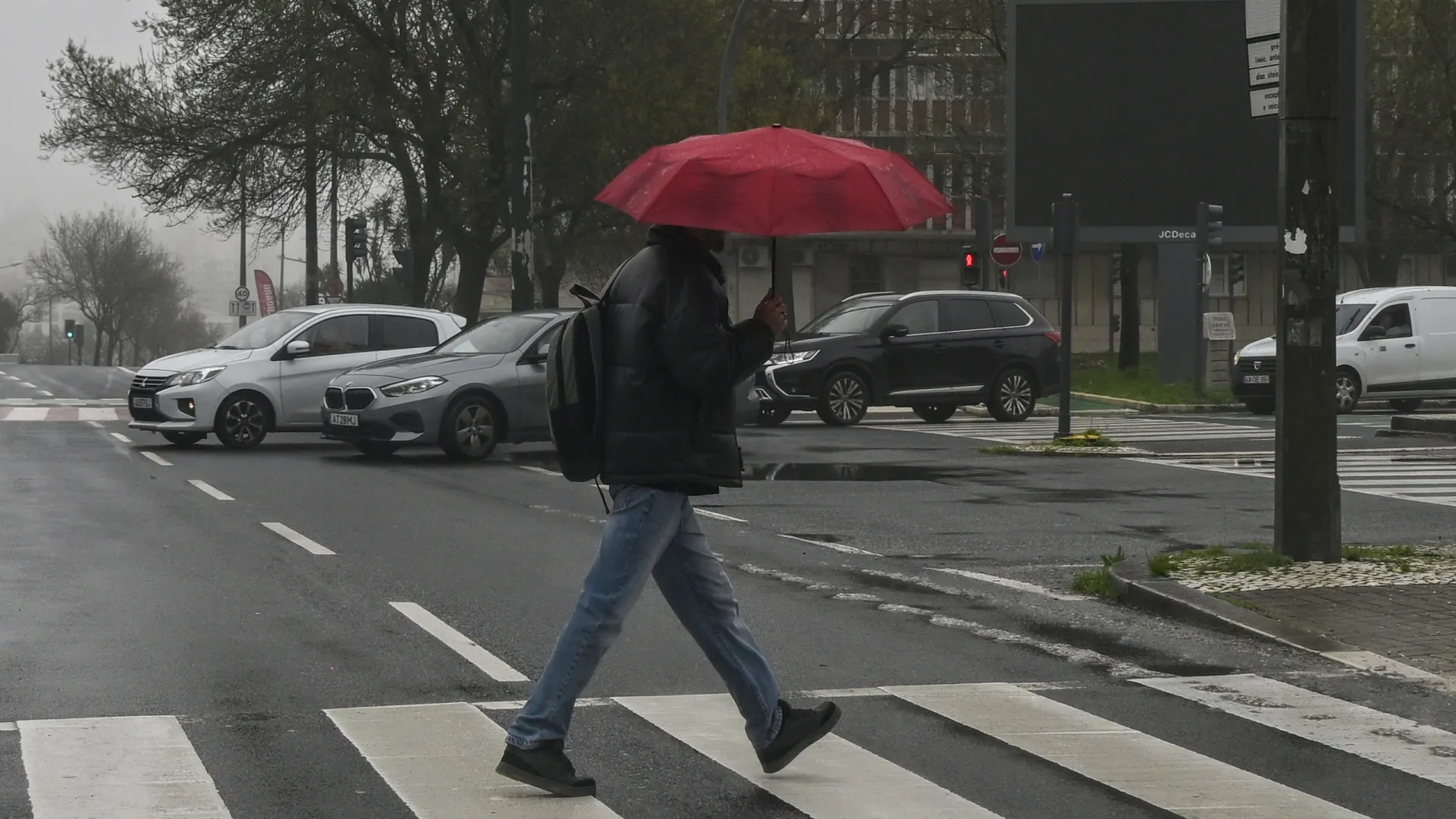 
                    Proteção Civil sem 