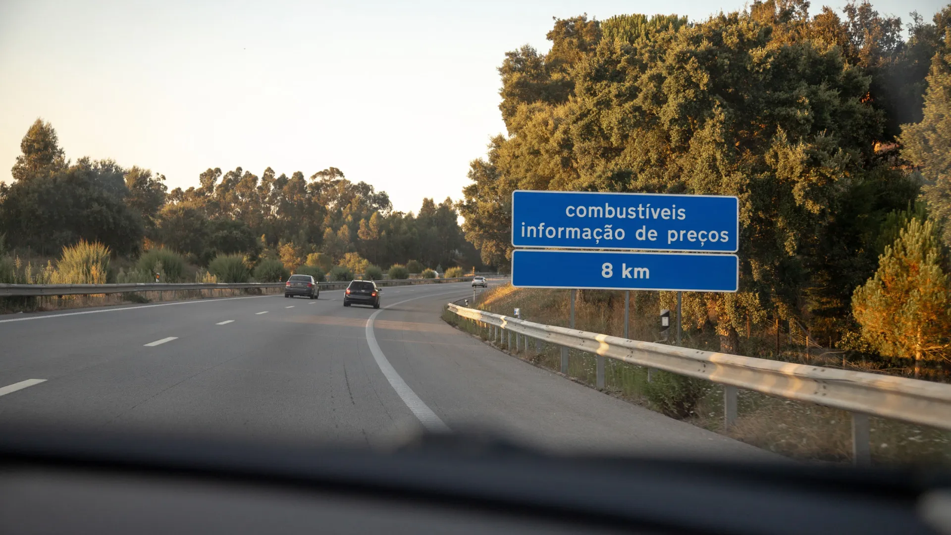 
                    A1 desabou e vai levar 