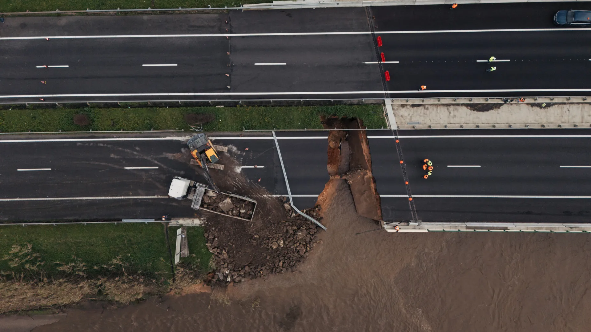 
                    Câmara de Coimbra aconselha corredor A8/A17/A25 como alternativa à A1
                