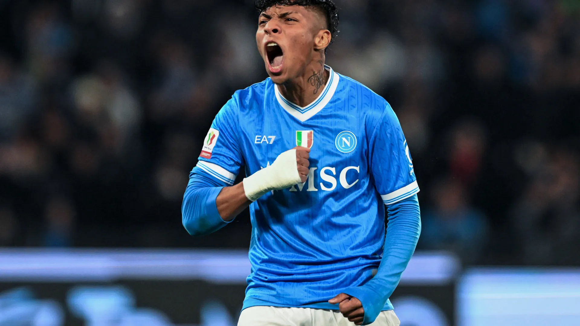 
                    Alisson fala da estreia no Napoli: 