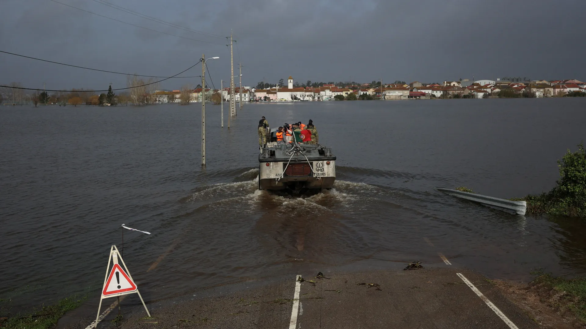 
                    Freguesias querem entrar na linha de apoio para recuperar infraestruturas
                