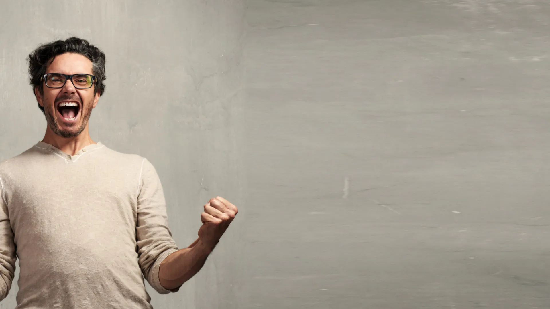 
                    Dia de azar? Os números que vão dar sorte a cada signo esta sexta-feira
                