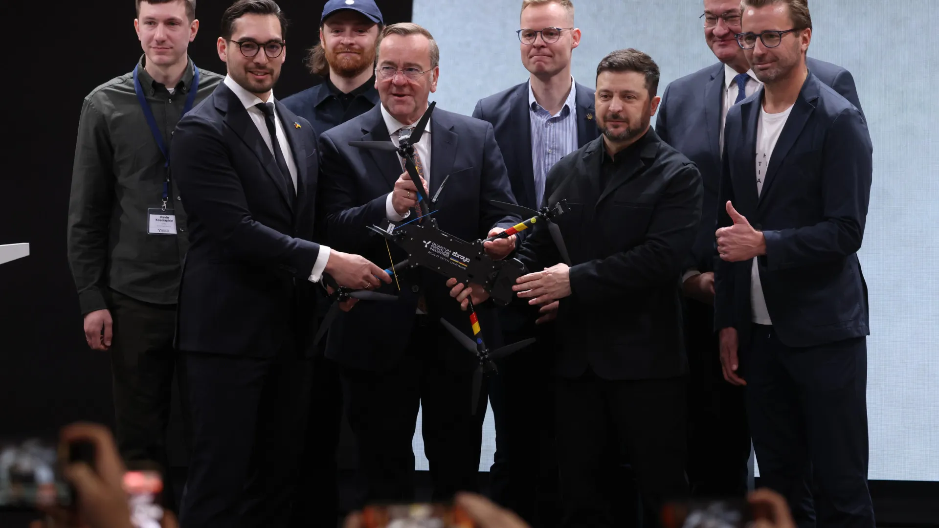 
                    Volodymyr Zelensky chega a Munique para falar de segurança
                