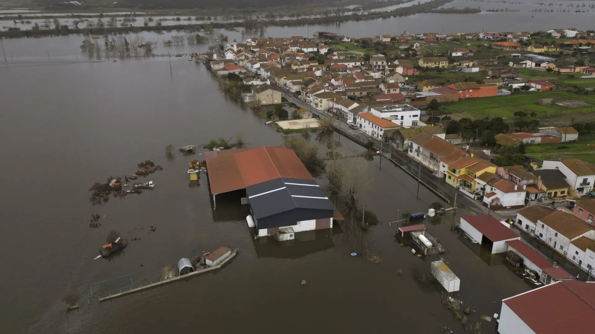 Portugal está "mal preparado" para catástrofes no socorro e ordenamento
