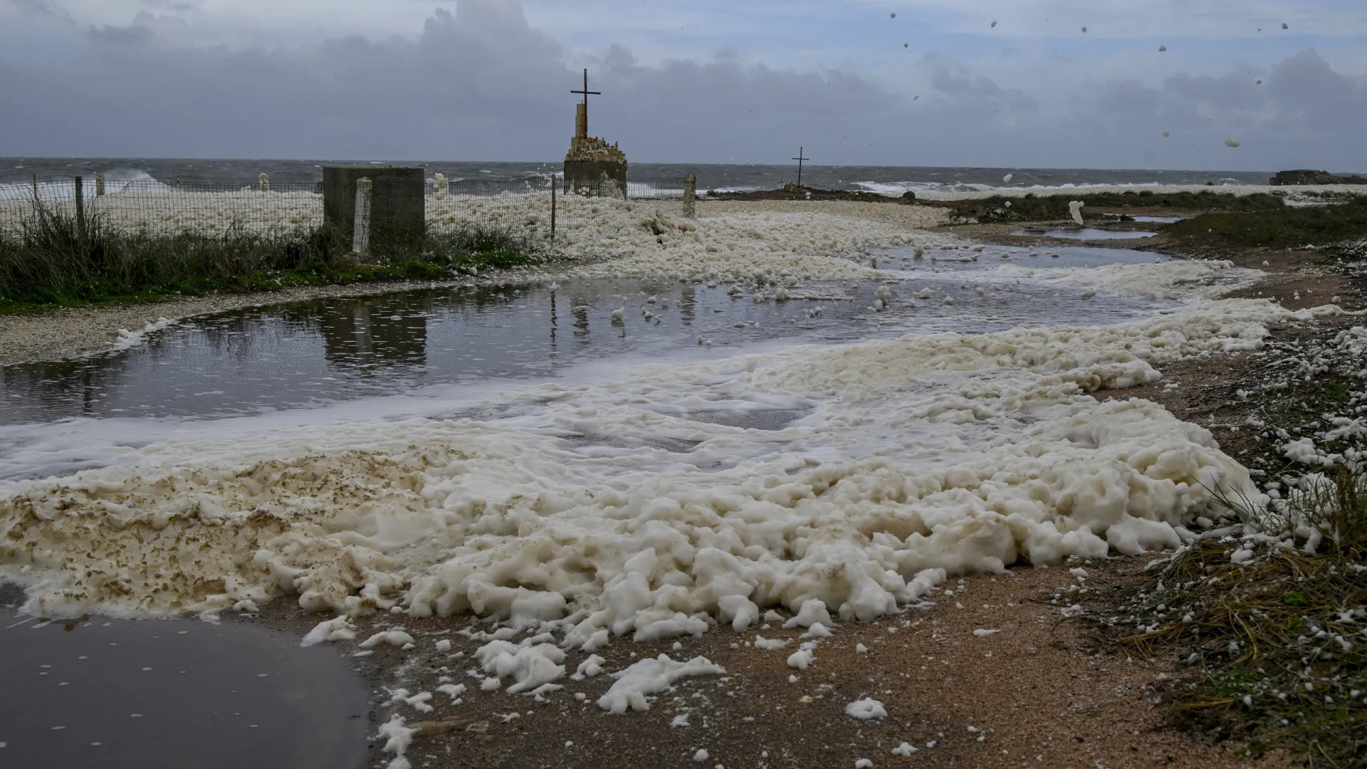 
                    AO MINUTO: Sábado traz pausa no mau tempo; Avisos são no mar
                