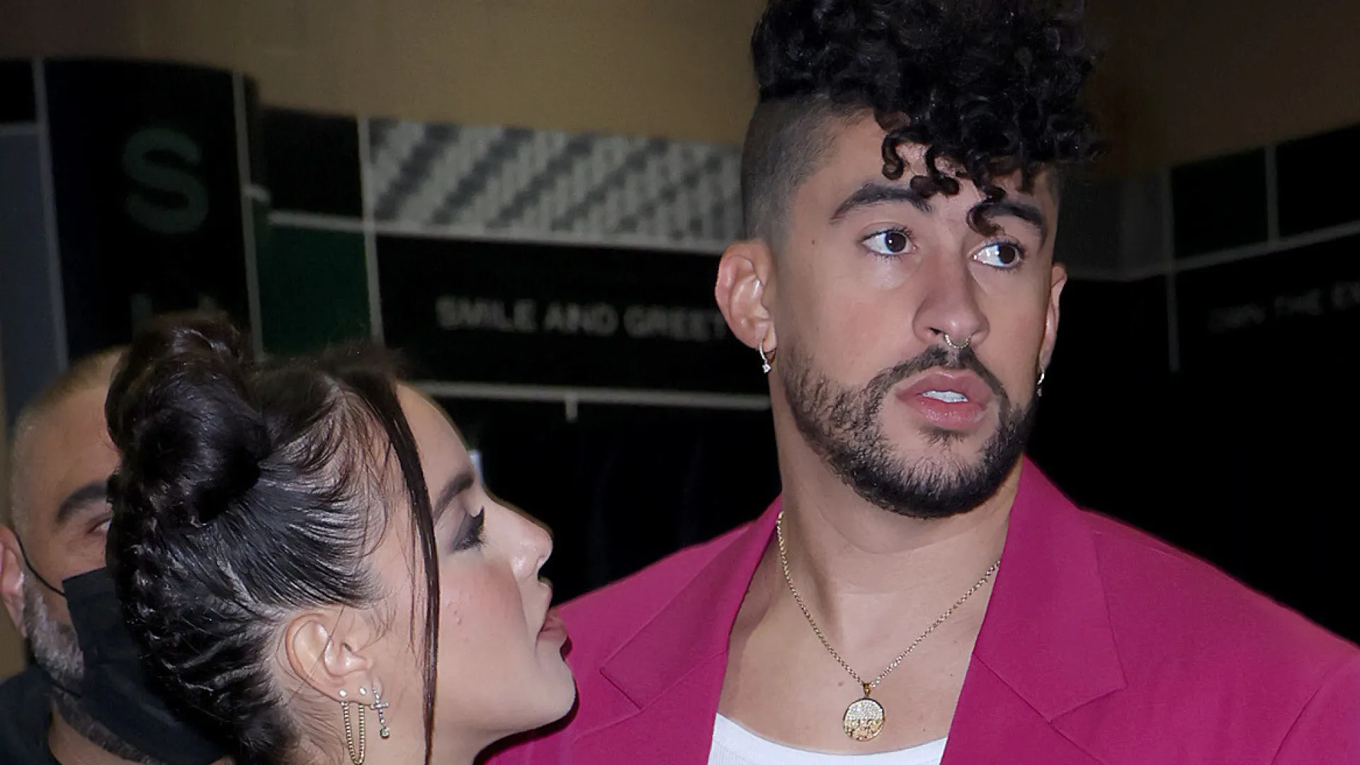 
                    Bad Bunny e Gabriela Berlingeri dão mais força a rumores de reconciliação
                