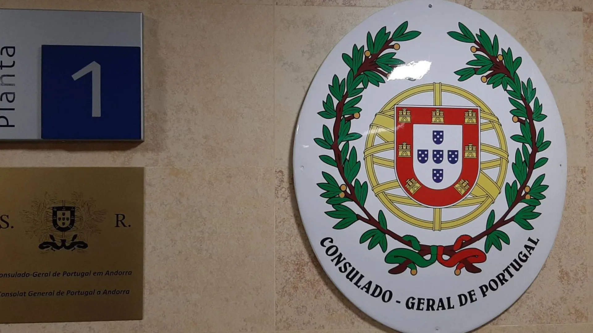 
                    Portugal volta a ter representação diplomática permanente em Andorra
                