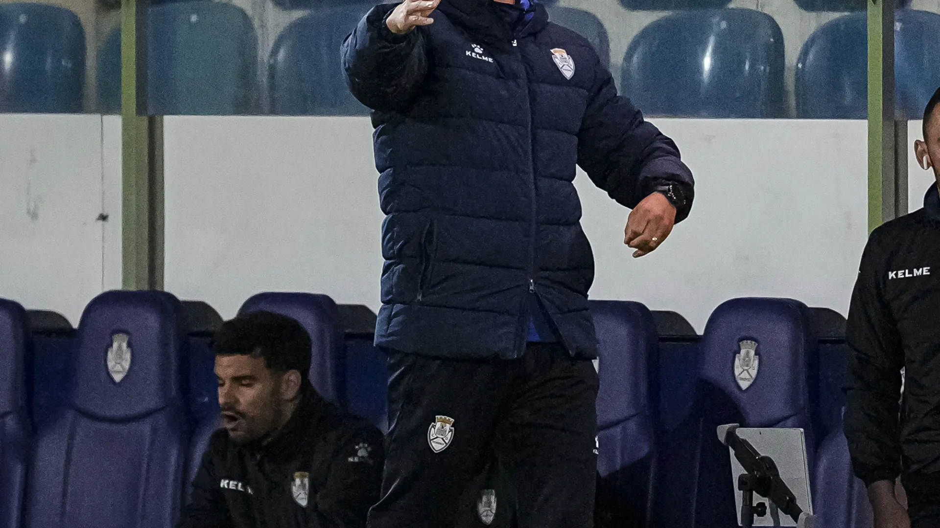 Feirense e Felgueiras empatam sem golos em jogo desinspirado