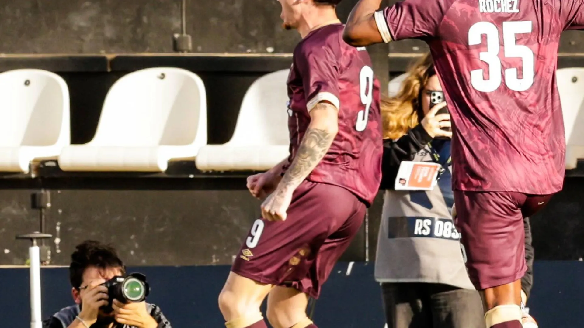 
                    Leixões soma segunda vitória seguida com reviravolta em Faro
                