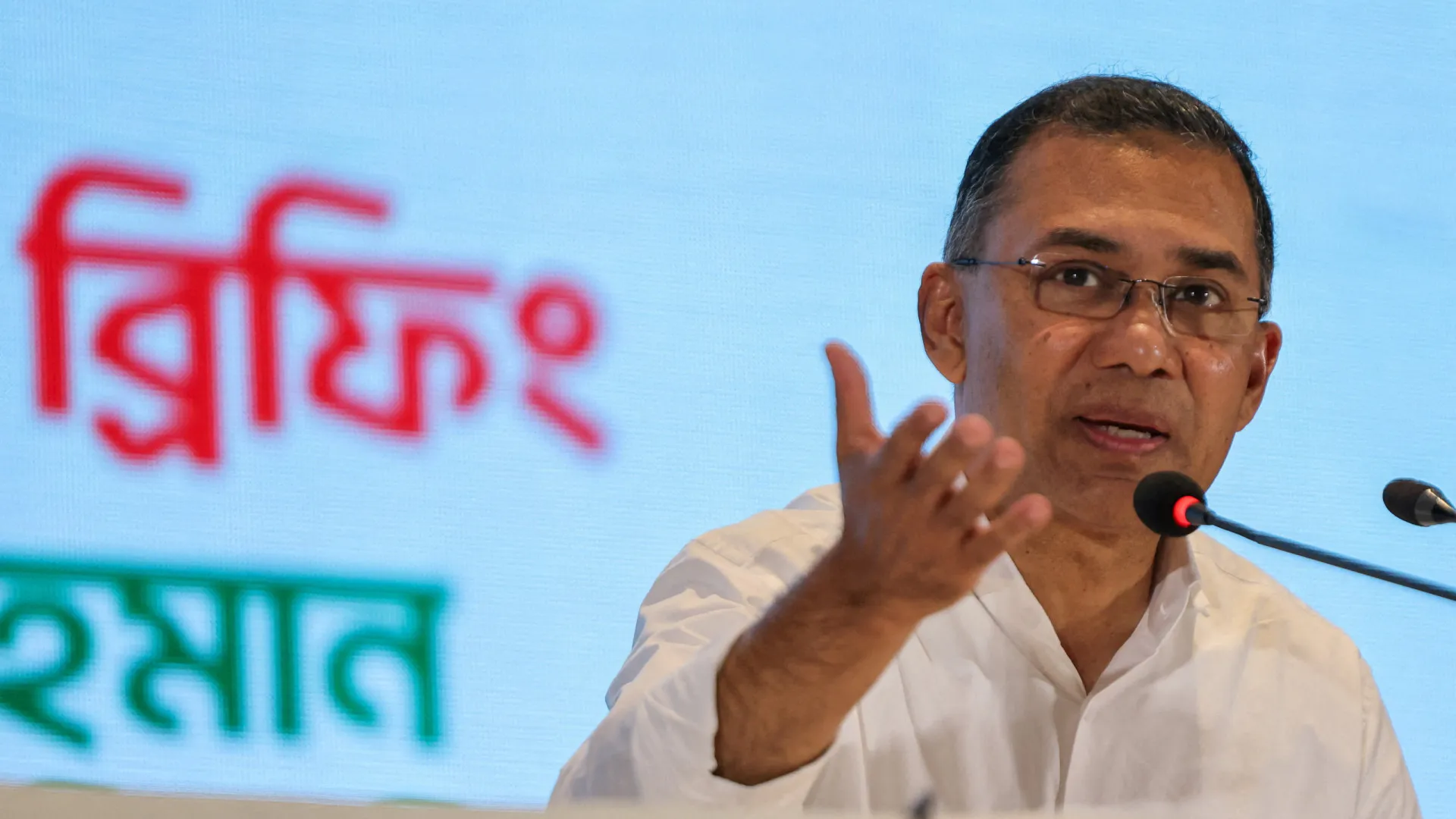 
                    Novo governo do Bangladesh toma posse na terça-feira
                