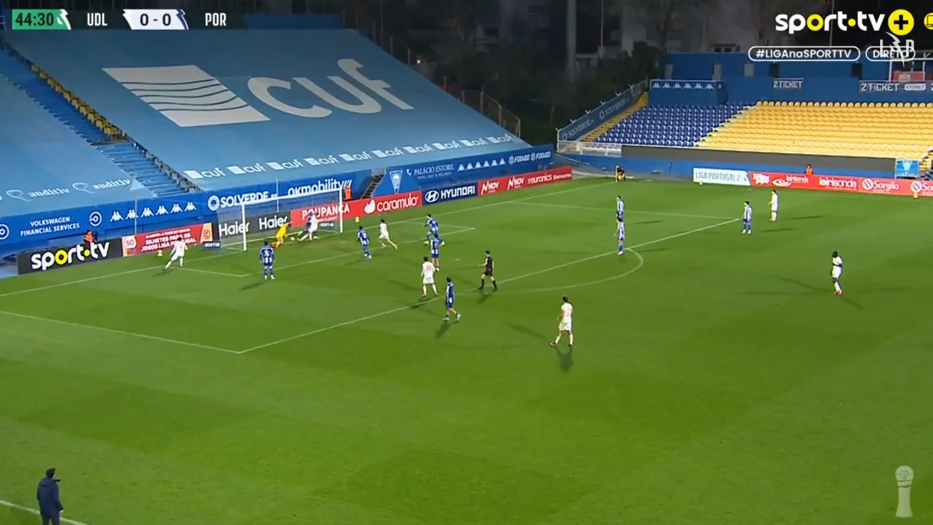 
                    À terceira foi de vez. O golo da União de Leira contra o FC Porto
                