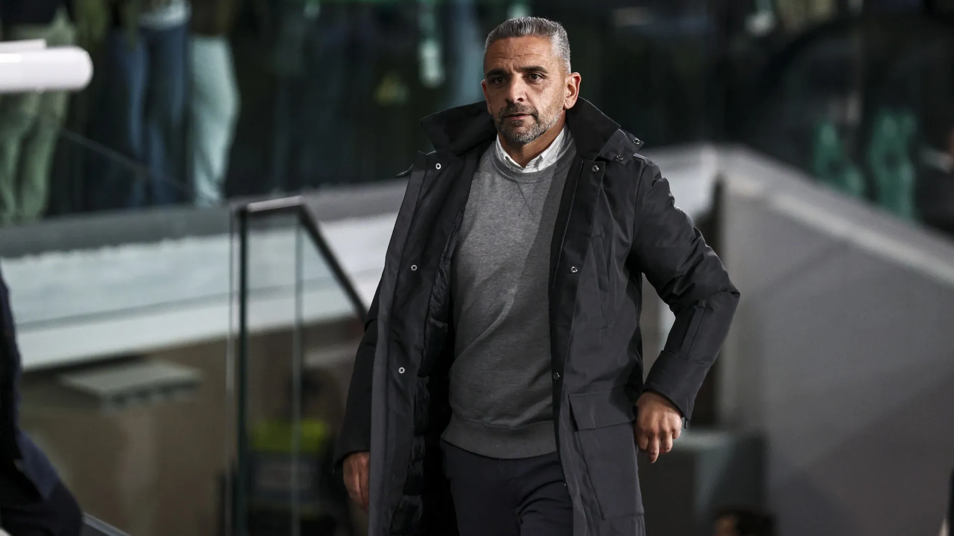 
                    Pote a fazer de Suárez no Sporting-Famalicão? A explicação de Rui Borges
                