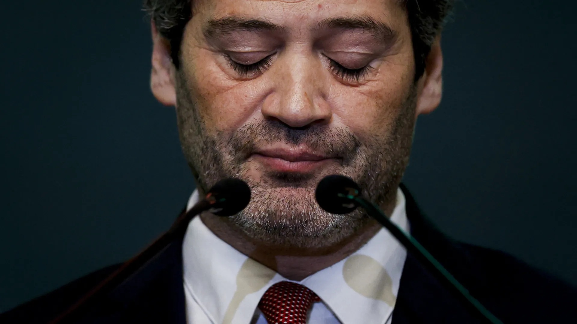 
                    Ventura teve 33,17% dos votos mas só ganhou em 2 concelhos. Saiba quais
                