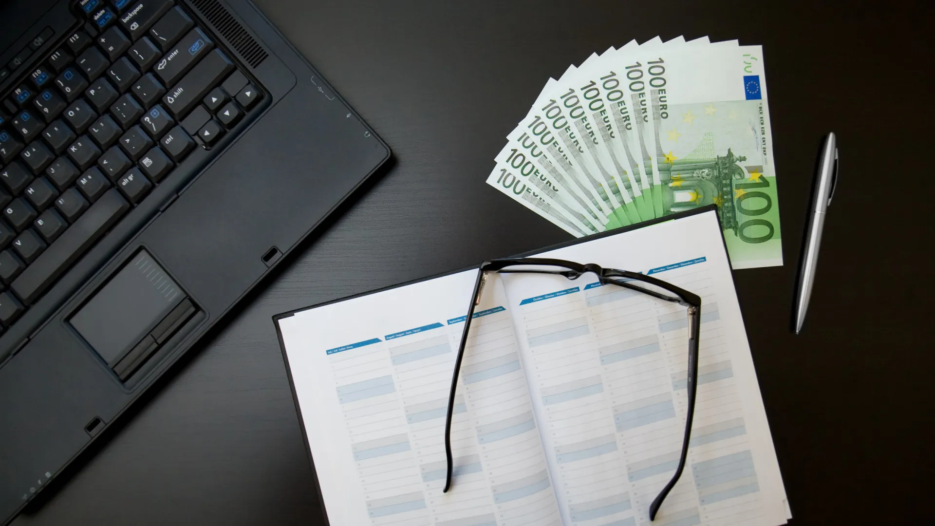 
                    Faltam duas semanas: Não se esqueça de validar as faturas para o IRS
                