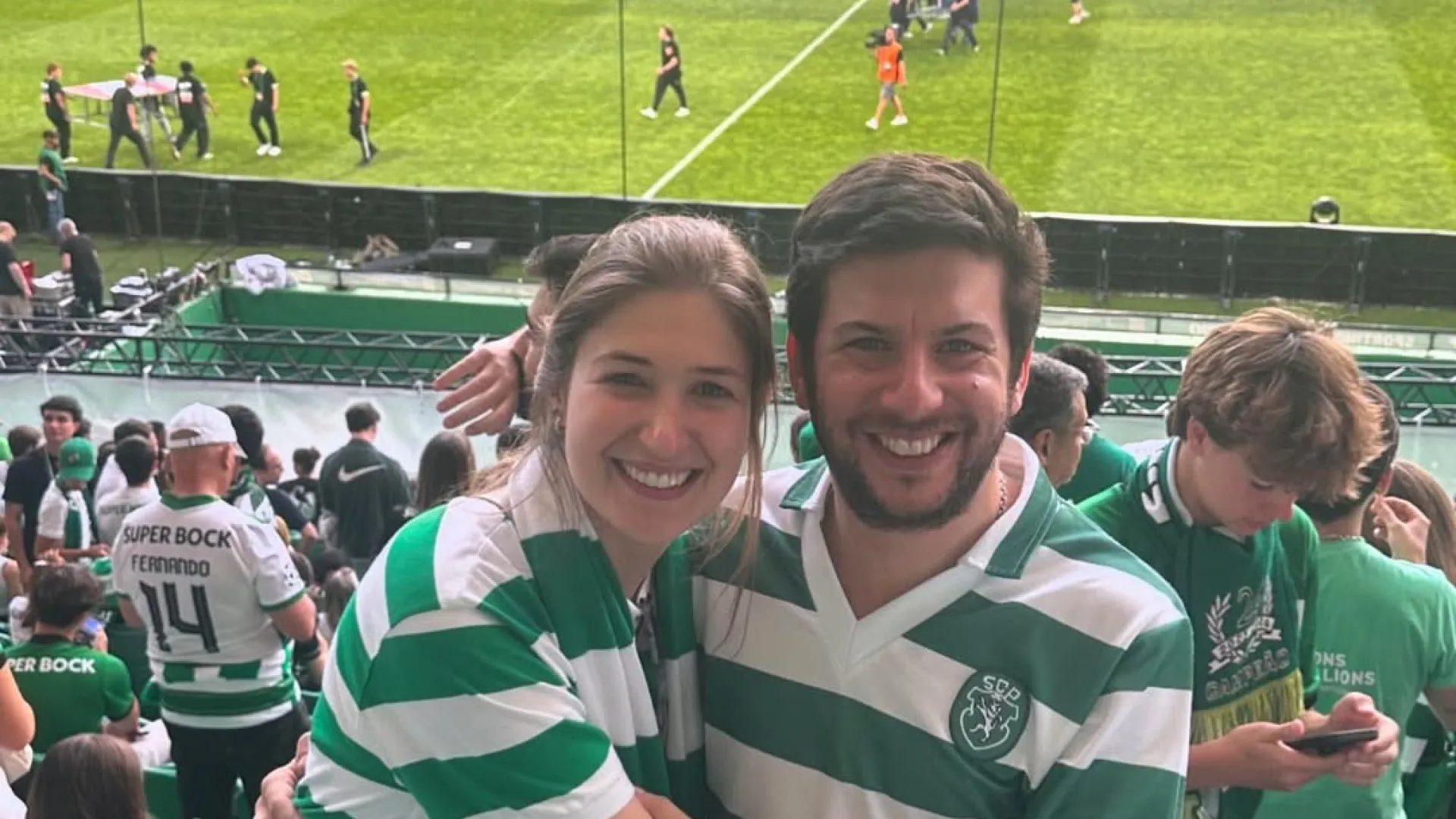 
                    Filho de Francisco Rodrigues dos Santos vive noite memorável com Hjulmand
                