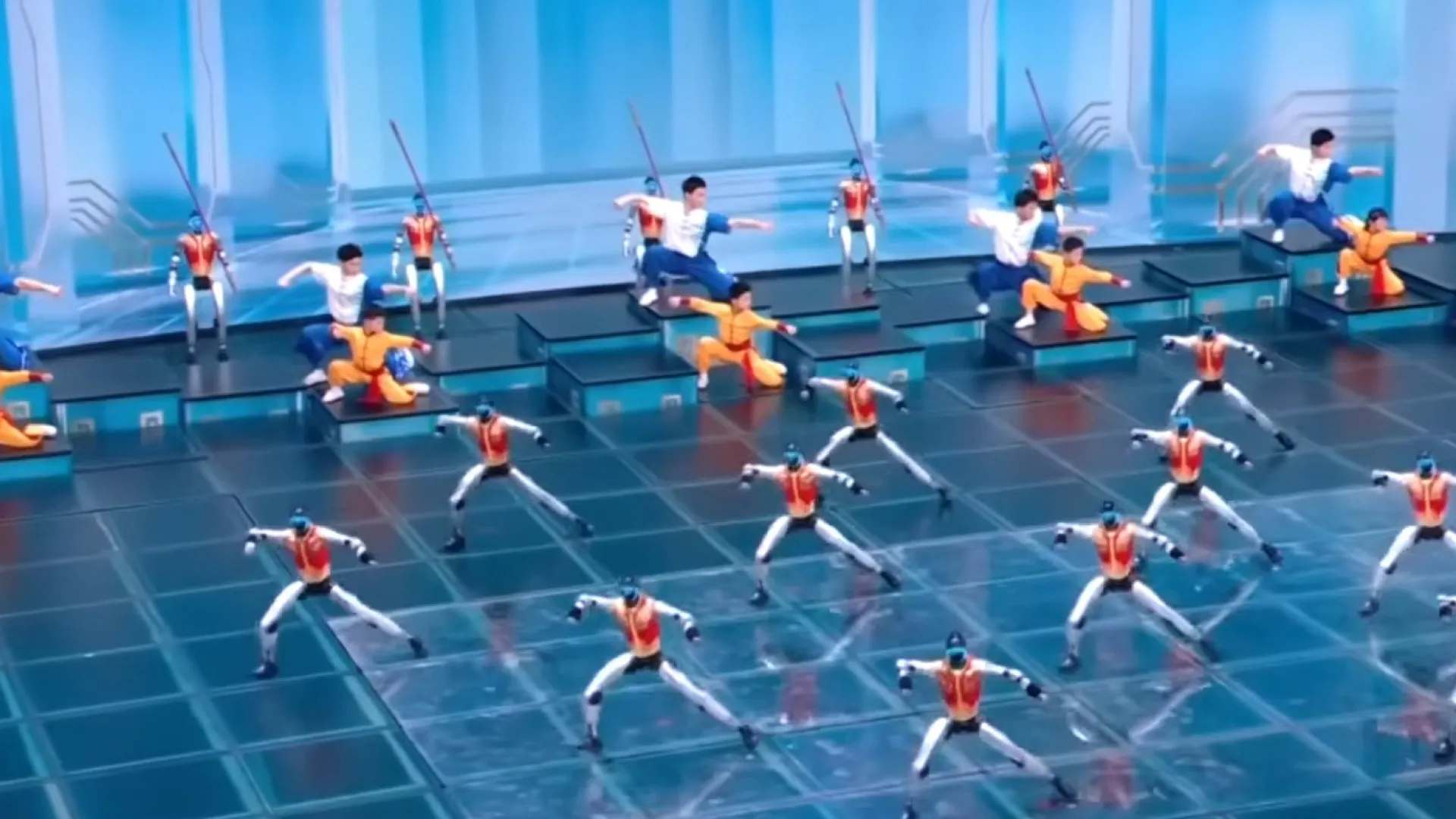 
                    Acrobacias de fazer inveja! Robôs praticam kung fu na China (e há vídeo)
                