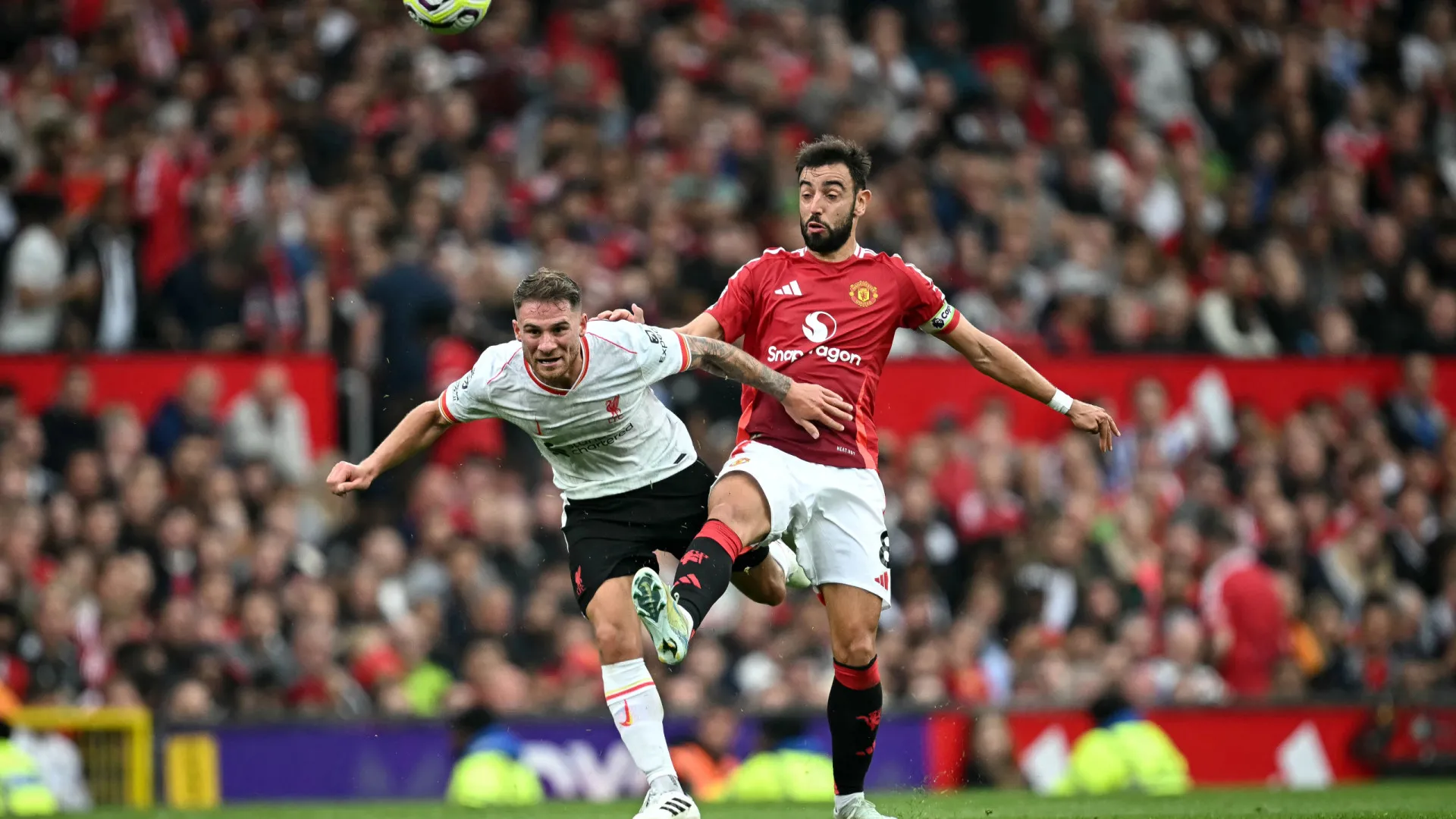 
                    O rumor da semana: Manchester United já tem um 'novo Bruno Fernandes'?
                