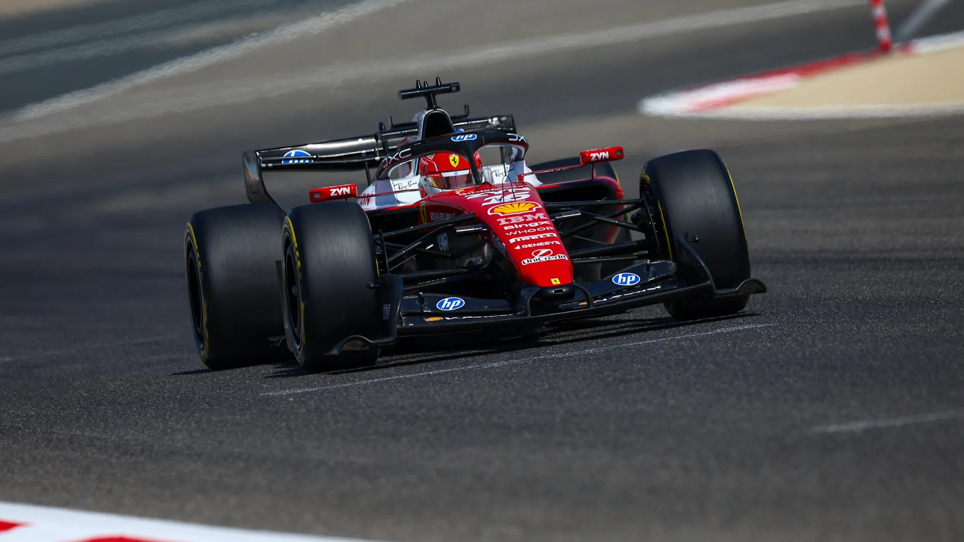 
                    Inovador. A nova asa traseira da Ferrari que promete agitar Fórmula 1
                