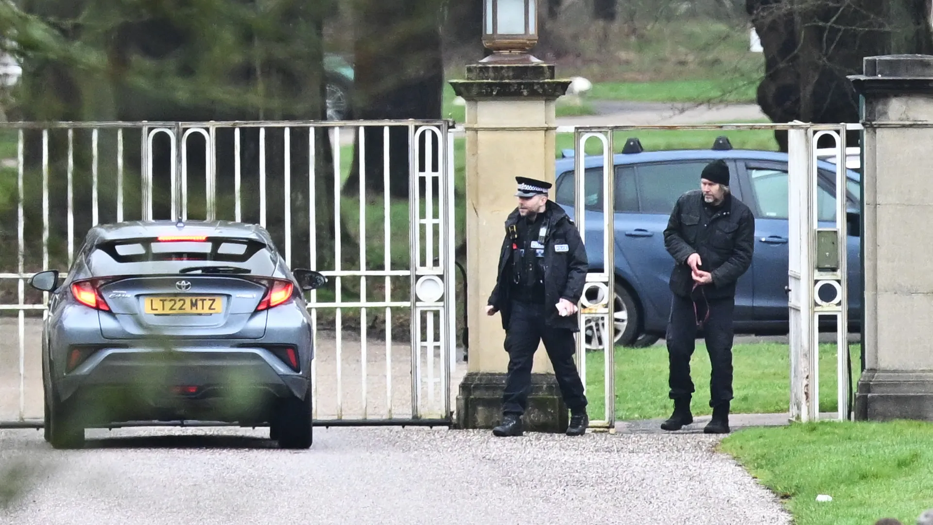 
                    Sete forças policiais analisam ligações de ex-príncipe a Epstein
                