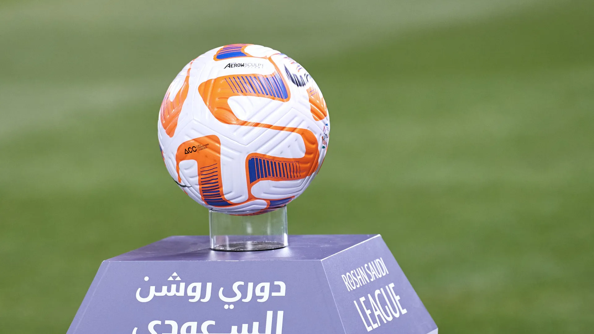 Desde Porsches a apartamentos. Algumas ofertas bizarras no futebol